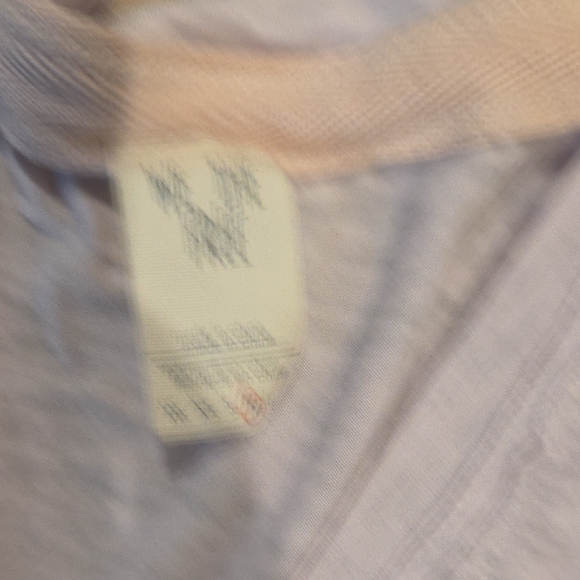 We The Free Lavender V-Neck Oversize Tee - Picture 3 of 4